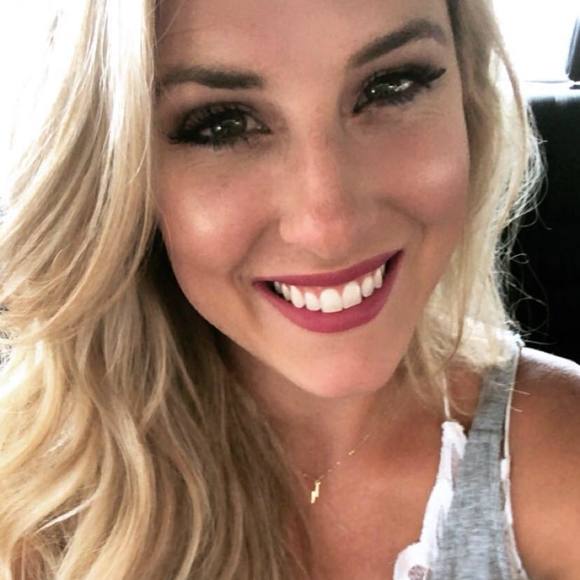 Meet your Posher, Chelsea - Picture 1 of 1